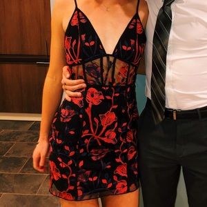 Rose Emerald Embroidered Bodycon Dress in Black